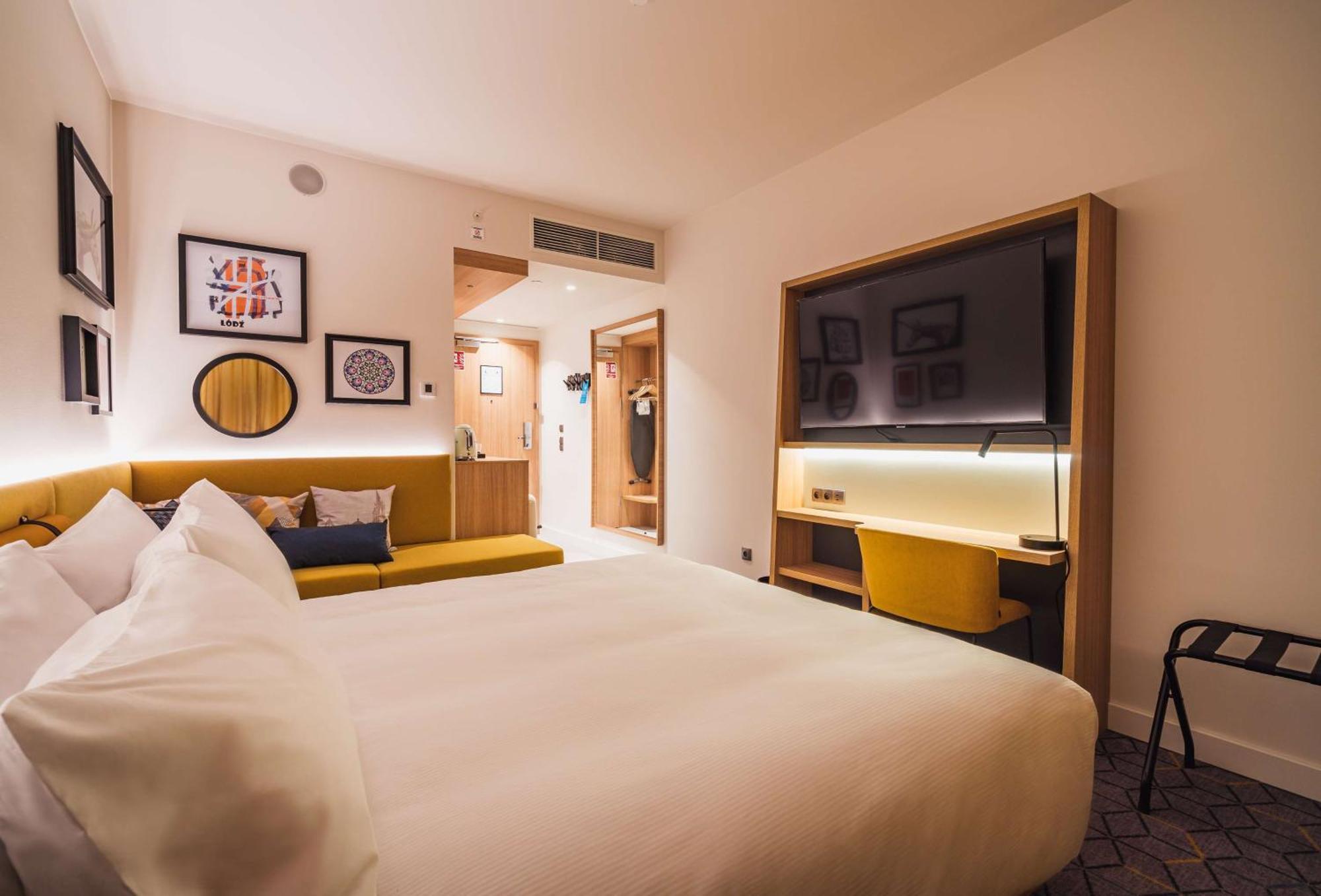 Hampton By Hilton Lodz City Center Kültér fotó