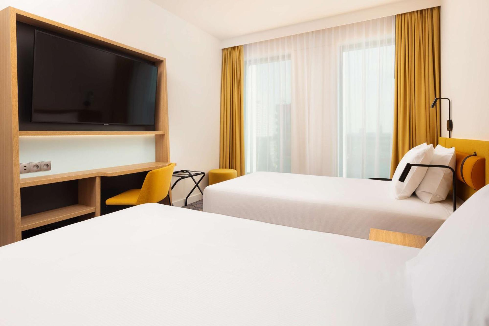 Hampton By Hilton Lodz City Center Kültér fotó