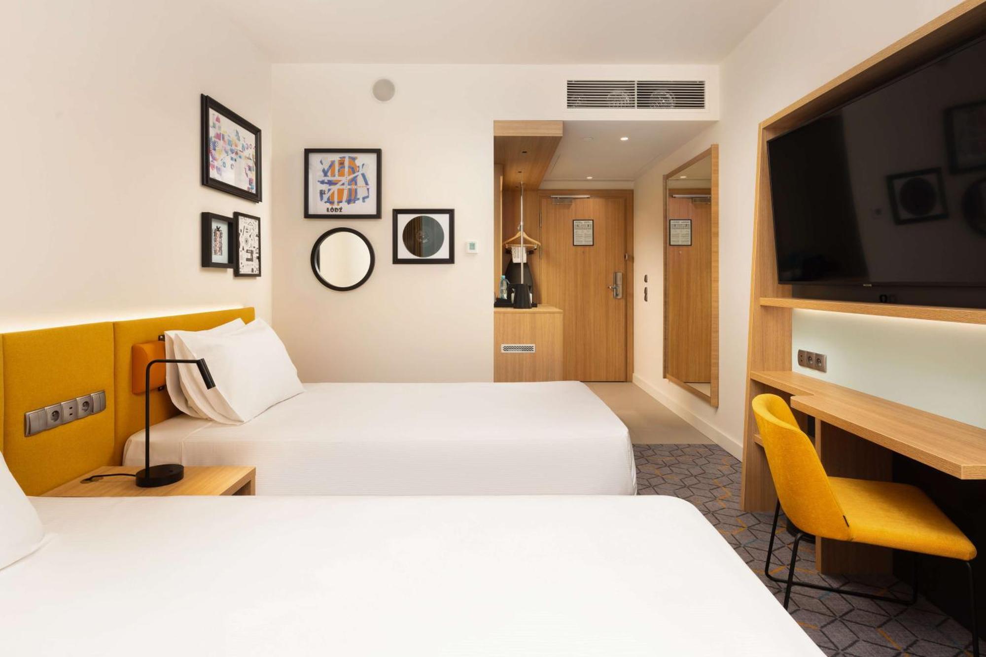 Hampton By Hilton Lodz City Center Kültér fotó