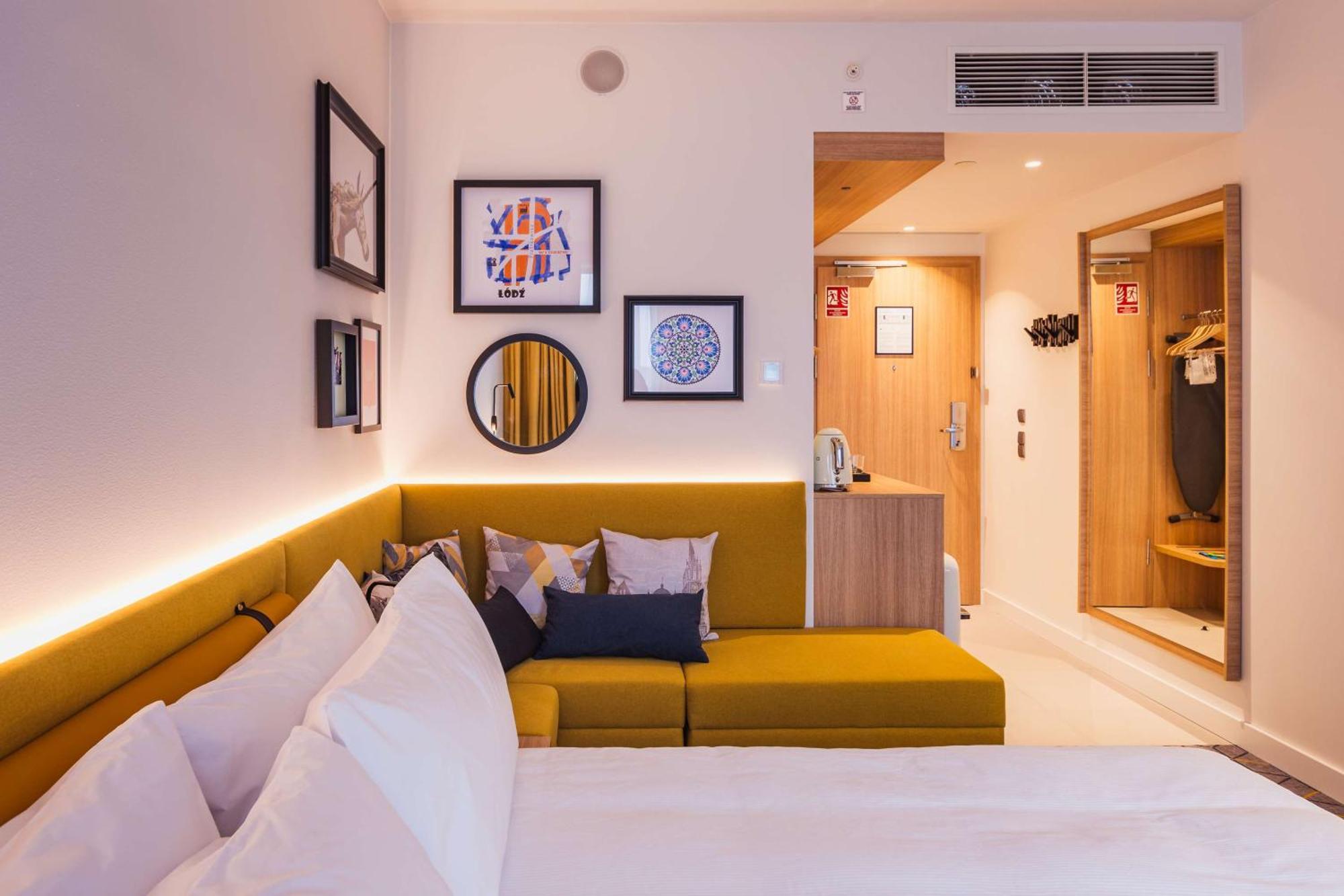 Hampton By Hilton Lodz City Center Kültér fotó